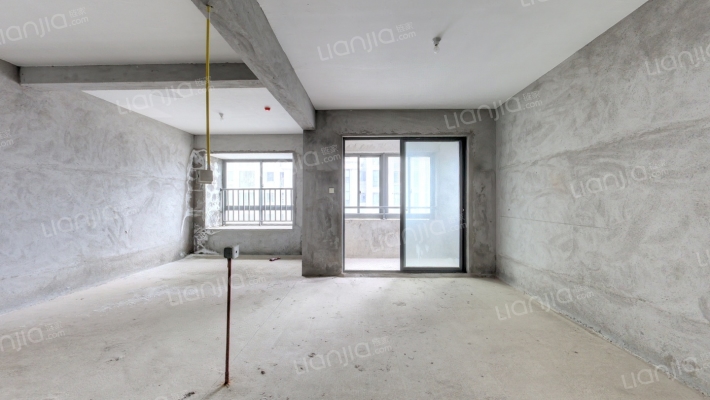 金凤新苑B区二手房实景图