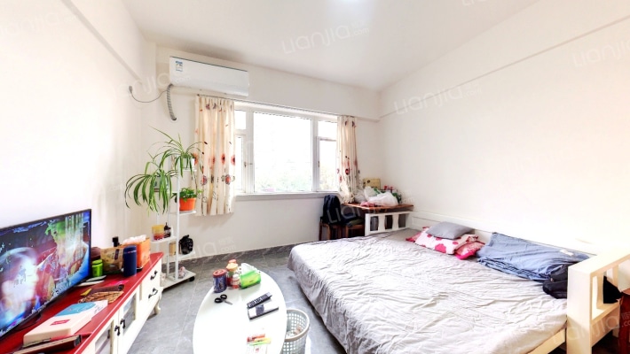 在水一方二手房实景图