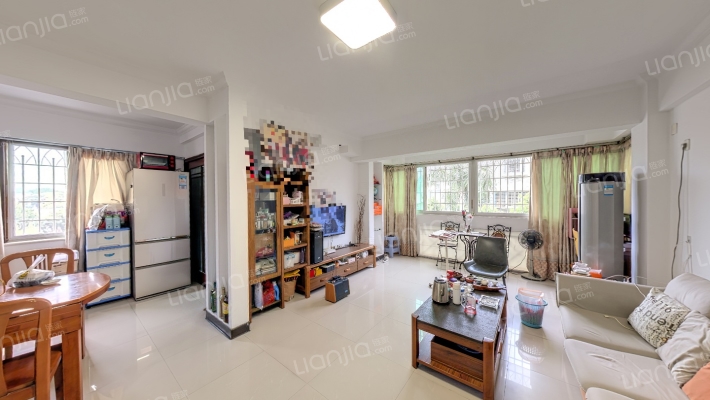 世纪嘉园西区二手房实景图