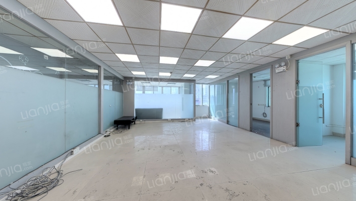 东盛大厦二手房实景图