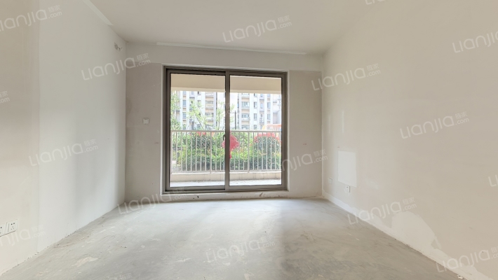 绿地悦颂云庭二手房实景图