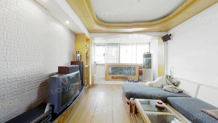 天门墩134号二手房实景图