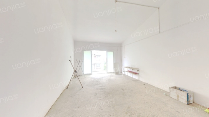 绿洲湾小区二手房实景图