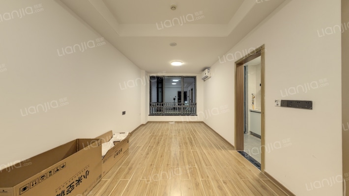 宝德云谷大厦二手房实景图