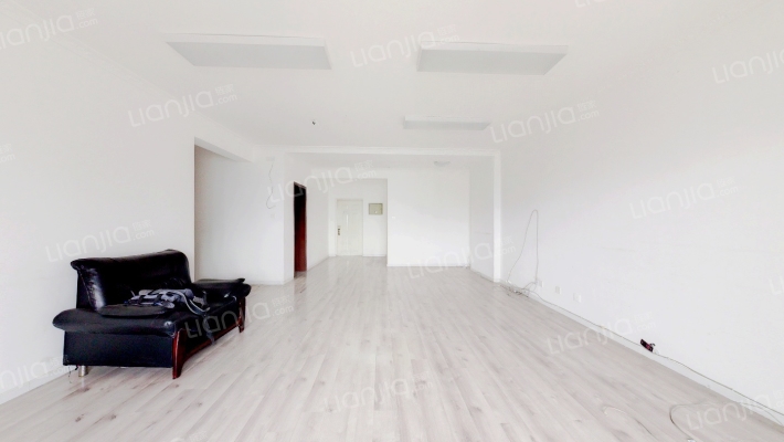 新世纪二手房实景图