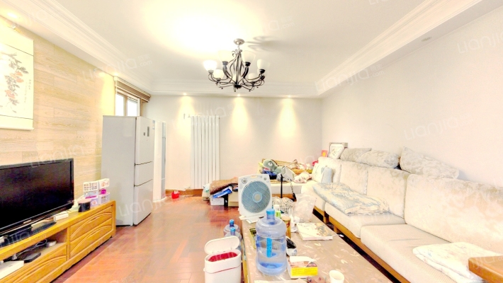 华脉新村二手房实景图