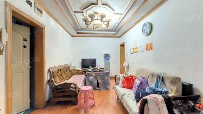 遵义路34号院二手房实景图