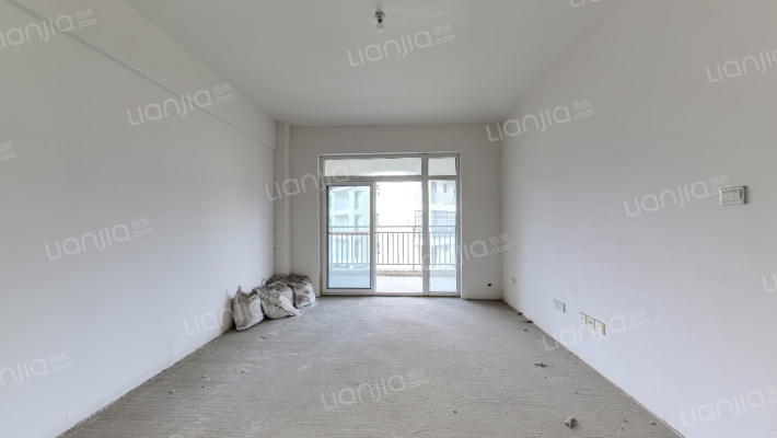 花桥雅苑二手房实景图