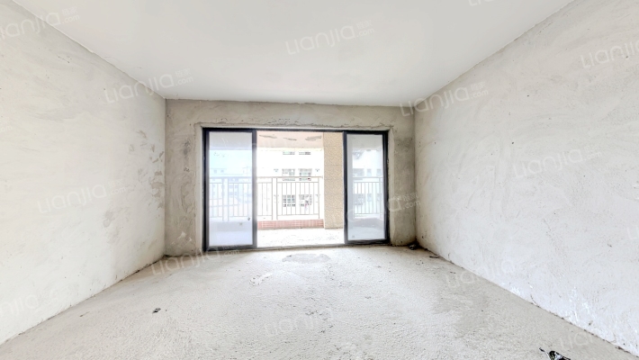 凤凰阁小区二手房实景图