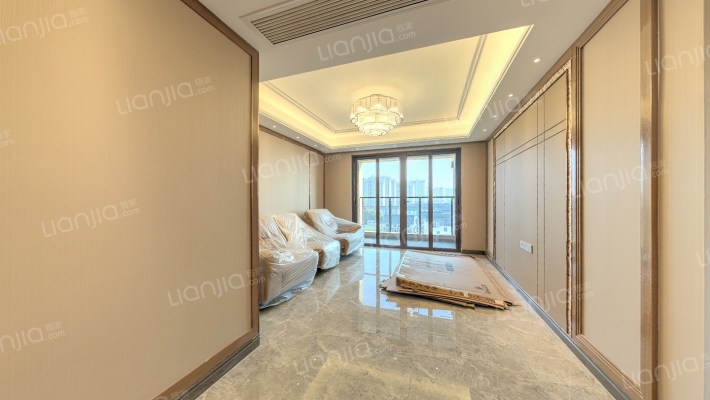 珺睿华庭二手房实景图