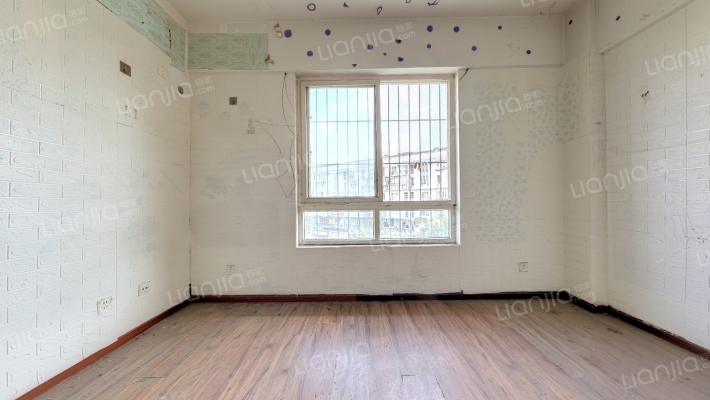 五角大楼二手房实景图