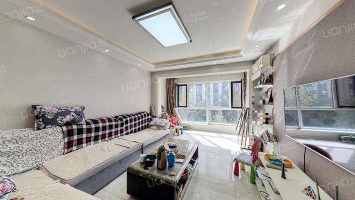 中海寰宇天下C区二手房实景图