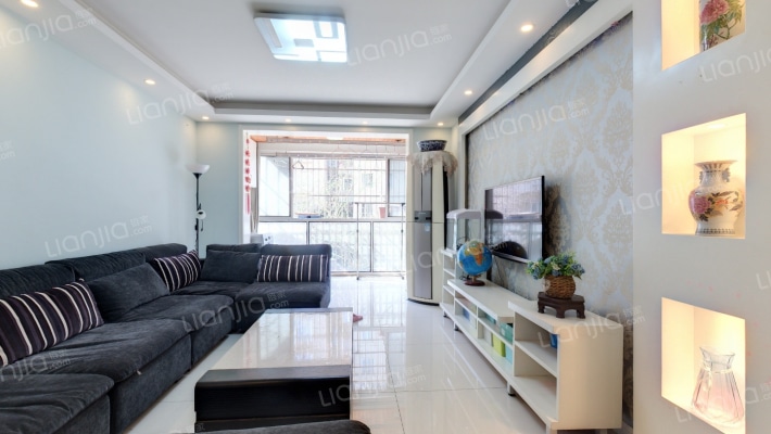 天润城二手房实景图