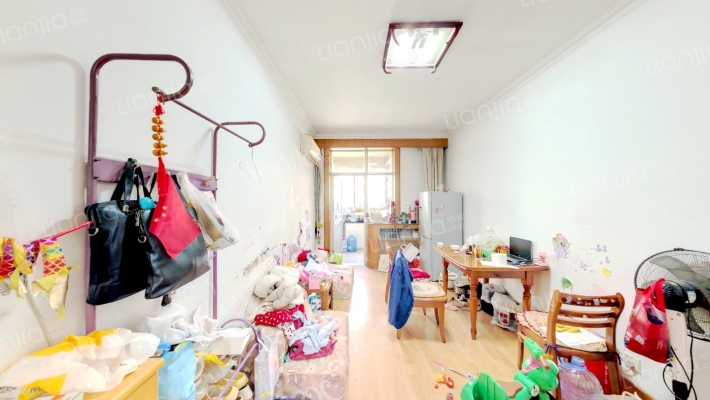 新华路599号二手房实景图