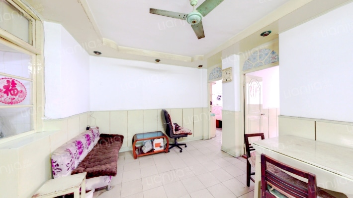 府学新村二手房实景图