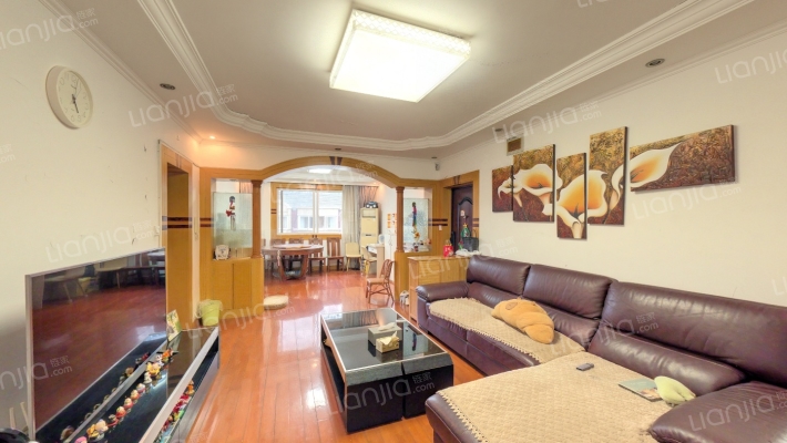 育秀一区二手房实景图