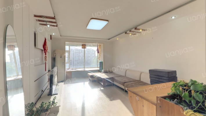 影城小区二手房实景图