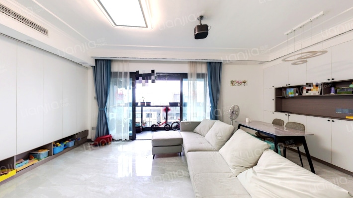 阅璟山二手房实景图