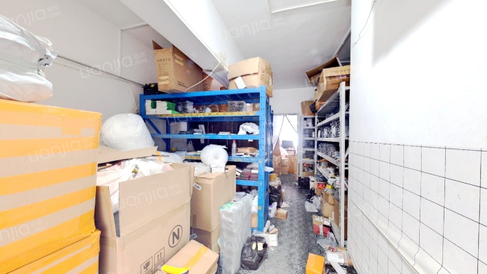 赛格公寓二手房实景图