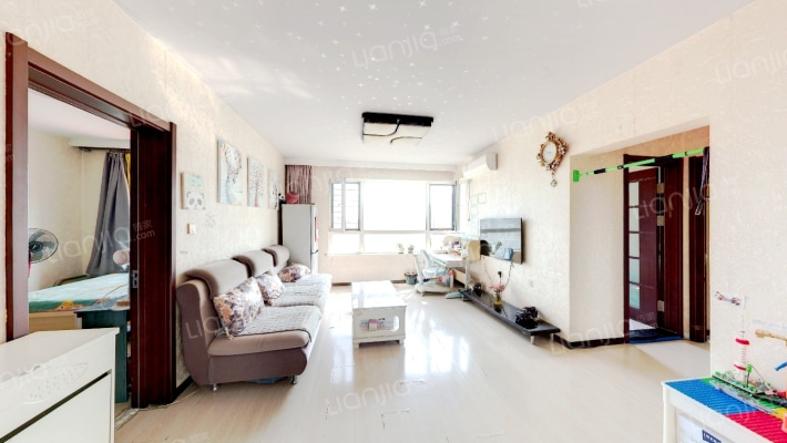 东方欧博城二手房实景图