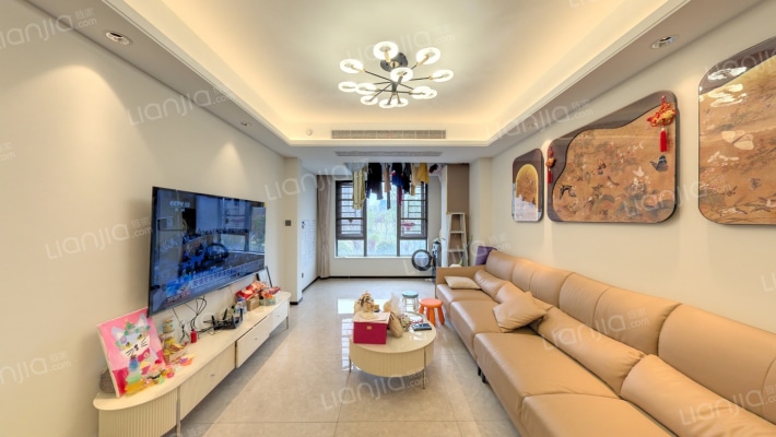 华润凯旋门二手房实景图