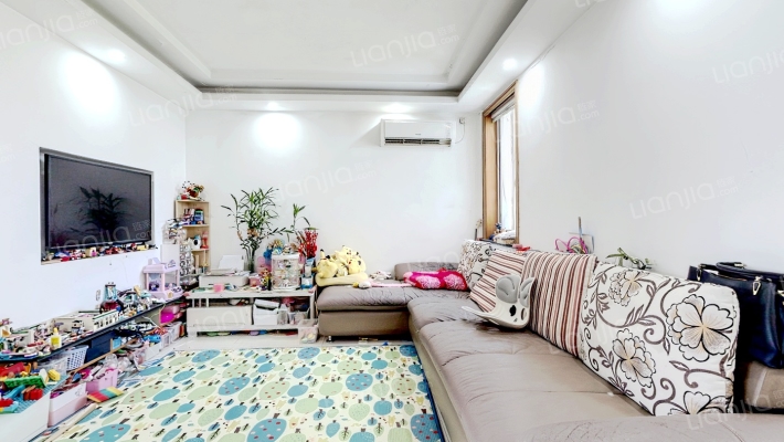 漪园新村二手房实景图