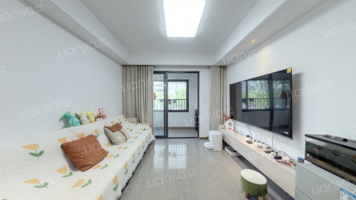 复地绿城月映咏荷园二手房实景图