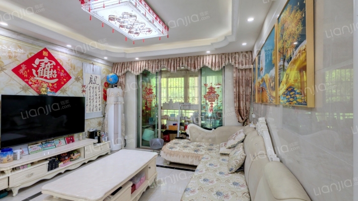 东逸湾花园二手房实景图