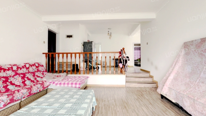 边城水恋二手房实景图