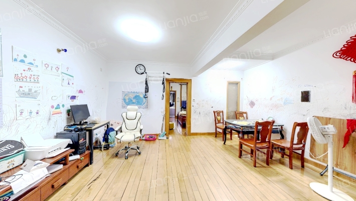 逸园二手房实景图