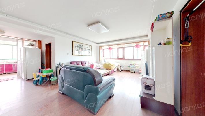 胜利花园二手房实景图