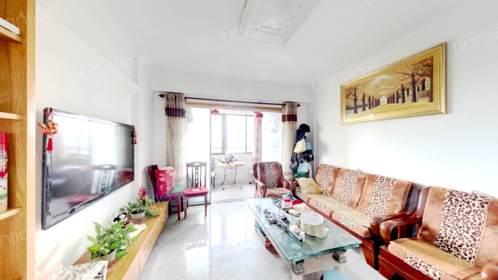 沙港新苑4期二手房实景图