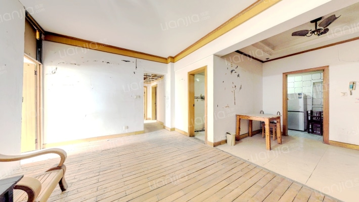 育才三村二手房实景图