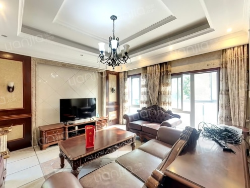 整租·大众湖滨雅园 5室3厅 跃层 南/北