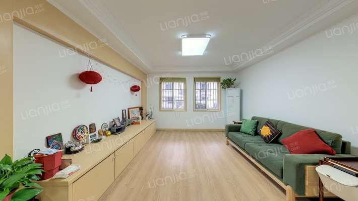 湖畔花园桃花苑二手房实景图