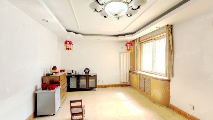 晓月苑三里二手房实景图