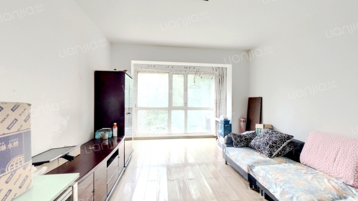 美罗湾二期二手房实景图