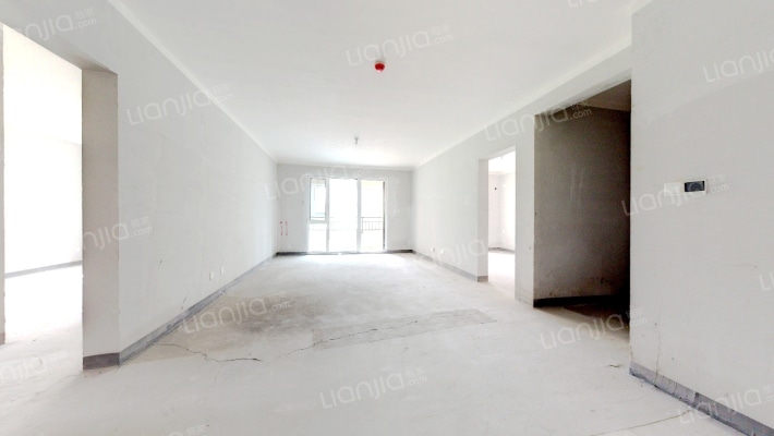 空港澜庭B区二手房实景图