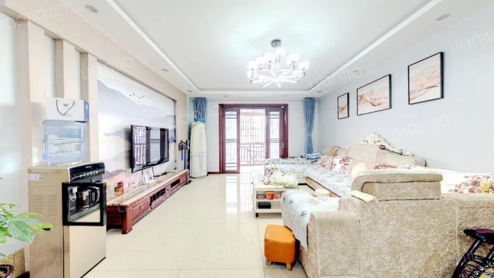 外贸国际雅苑二手房实景图