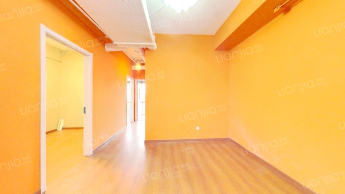 博泰国际二手房实景图