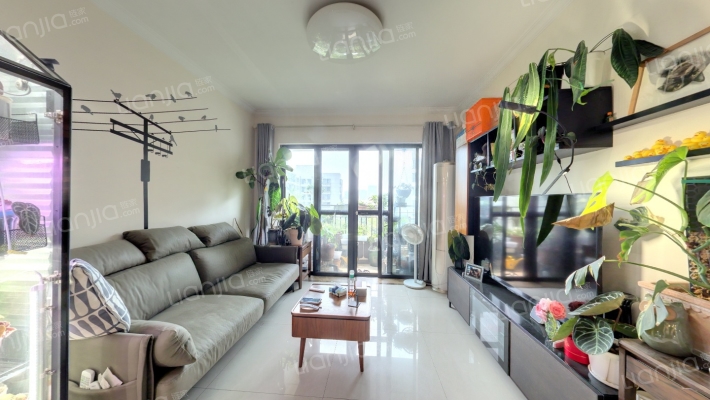 保利春天里二手房实景图