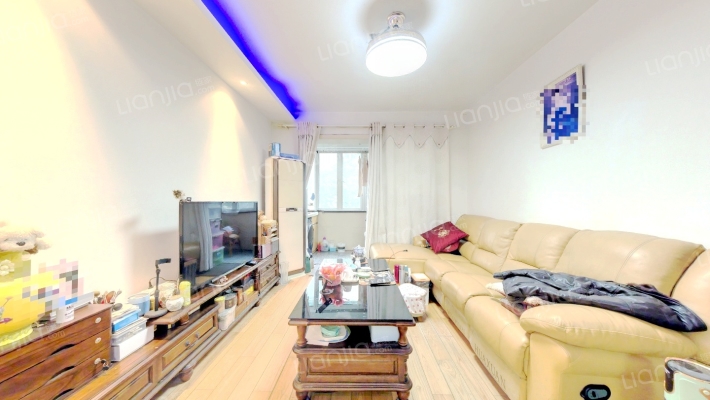 鼎盛公寓二手房实景图