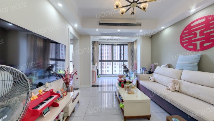 和昌湾景二手房实景图