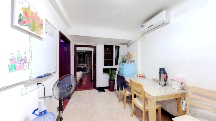 福湾新城夏雨苑B区二手房实景图