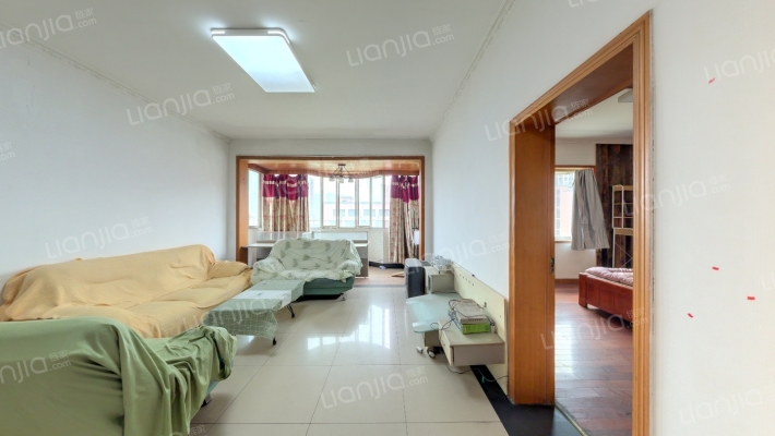 联芳花园4期二手房实景图