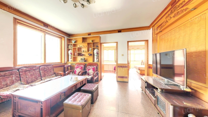 李沧鹏飞花园二手房实景图