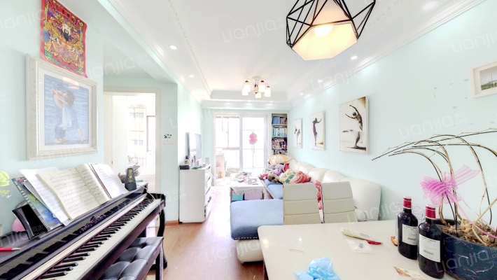 保利雅苑二手房实景图