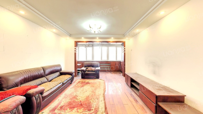 东北大学高层住宅二手房实景图