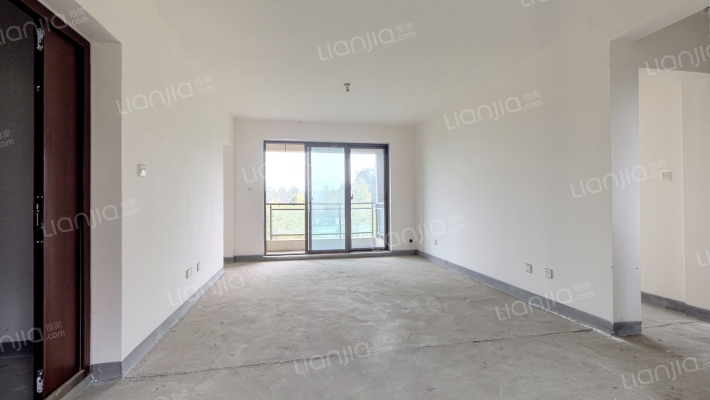 万达城依山墅二手房实景图