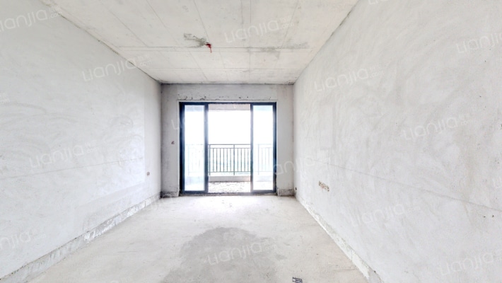 欧雅右岸春天二手房实景图